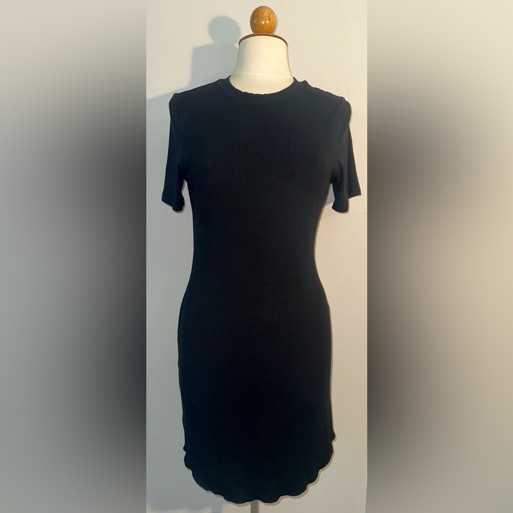 Women’s Black Ribbed T-Shirt  Dress Short Sleeve Size Medium